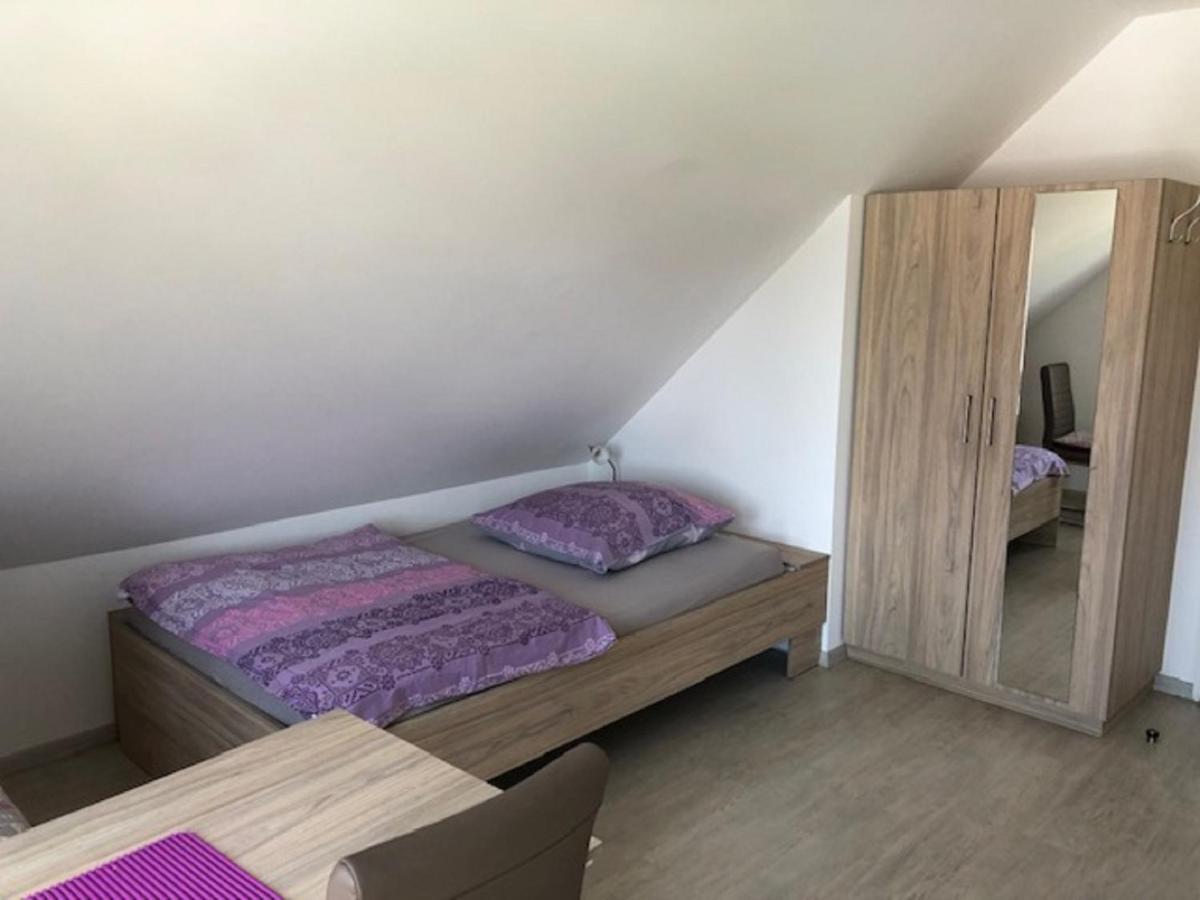 Weinmotel Simon 1 A Alzenau in Unterfranken Exteriör bild